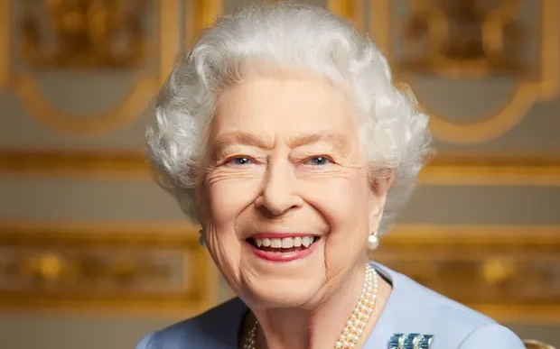 Bức ảnh chưa từng được công bố của Nữ hoàng Elizabeth II