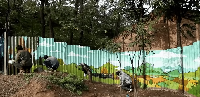 3 chàng trai tốt nghiệp không đi làm, lên núi biến căn nhà hoang tàn thành điền viên nghỉ dưỡng - Ảnh 14. 3 chàng trai tốt nghiệp không đi làm, lên núi biến căn nhà hoang tàn thành điền viên nghỉ dưỡng - Ảnh 14.
