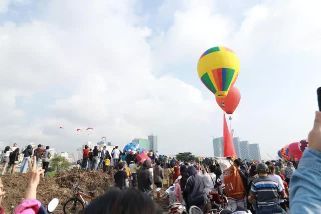 Tin sáng 3/9: Bộ Công an nêu những trường hợp được bổ sung bị chú 'nơi sinh' trong hộ chiếu; Tình tiết mới vụ thi thể trẻ sơ sinh bị đốt ở Bình Dương - Ảnh 3.