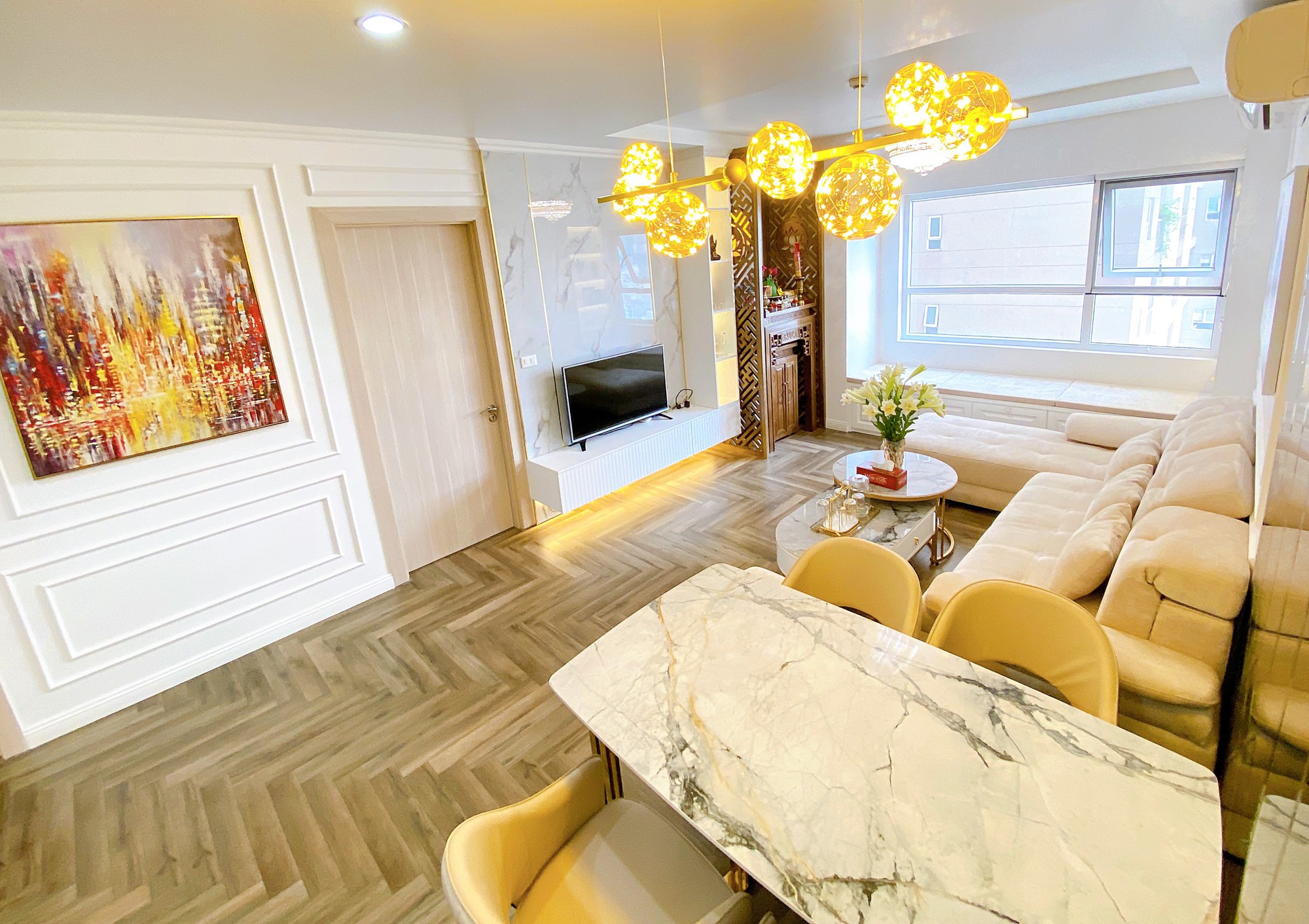 Đôi vợ chồng ở Hà Nội kiếm 50 triệu/tháng mua nhà 3,5 tỷ: 'Dù đủ tiền chúng tôi vẫn đi vay để mua' - Ảnh 2. Đôi vợ chồng ở Hà Nội kiếm 50 triệu/tháng mua nhà 3,5 tỷ: 'Dù đủ tiền chúng tôi vẫn đi vay để mua' - Ảnh 2.
