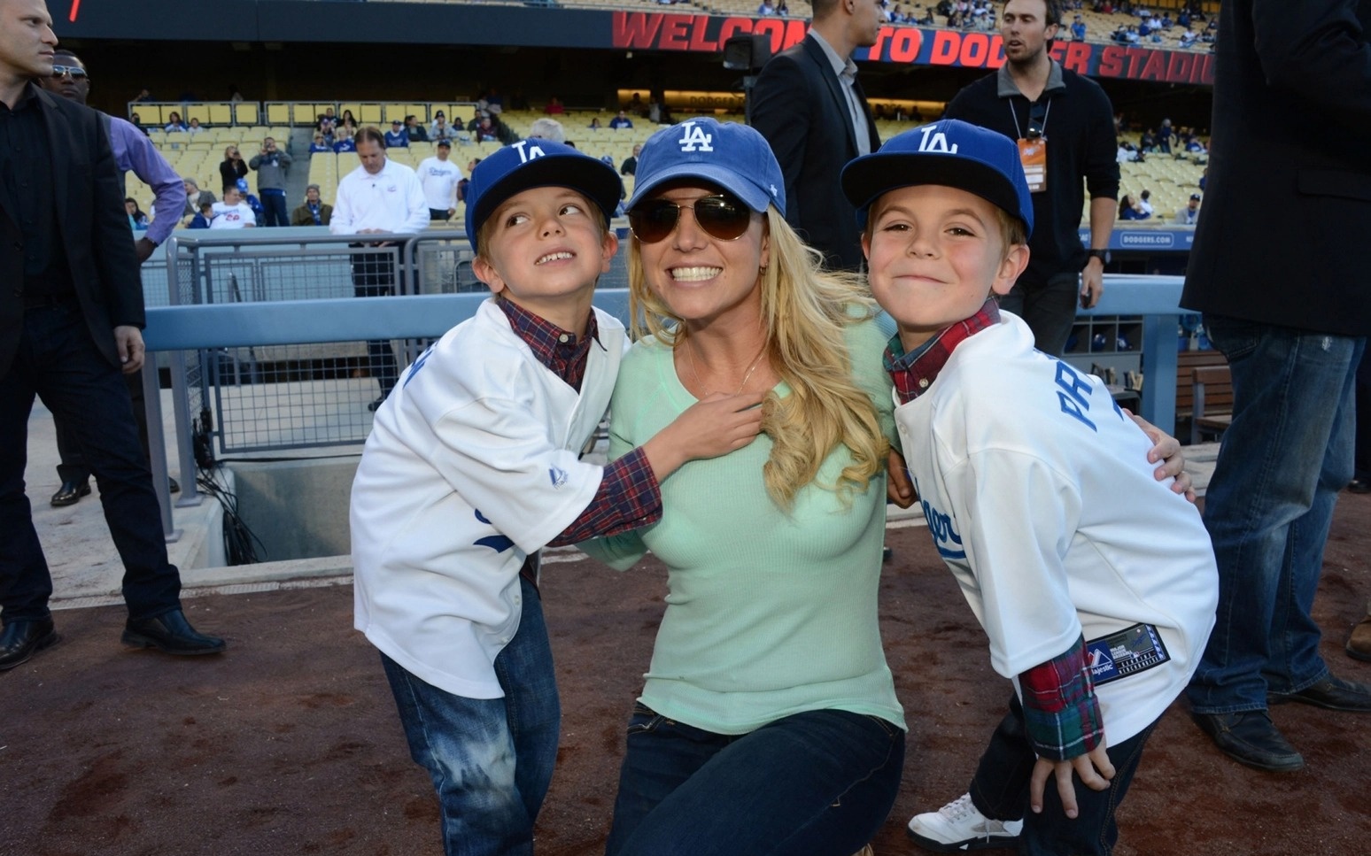 Britney Spears rạn nứt với hai con trai