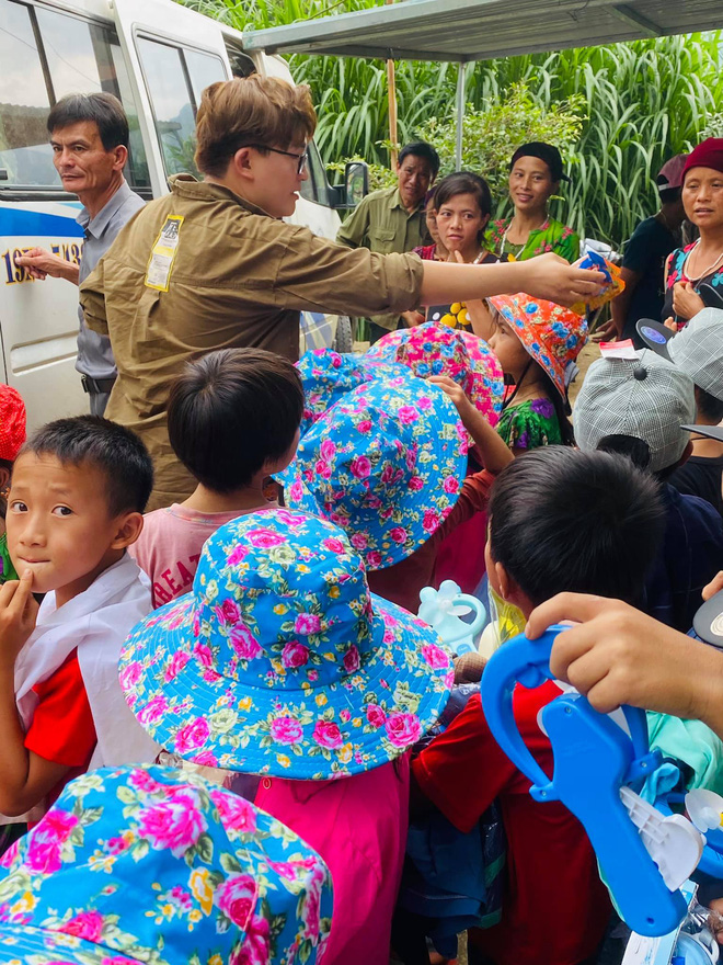 Khối tài sản của các MC Việt đình đám: NS Quyền Linh, Trường Giang cơ ngơi thế nào? - Ảnh 14.