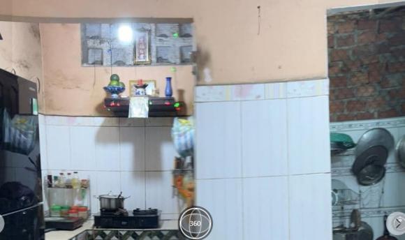 Đau lòng trước cảnh nhà dột, bố mang 10 chiếc thau đi hứng nước, cô gái quyết xây nhà khang trang để báo hiếu - Ảnh 3.