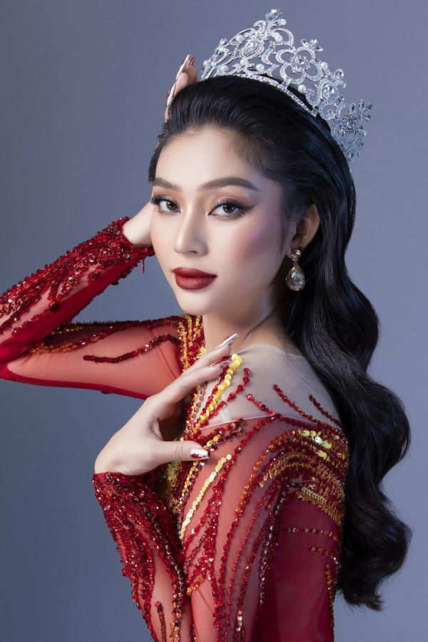 Đường cong nóng bỏng của Lâm Thu Hồng - top 5 Hoa hậu Biển toàn cầu sắp tham gia thi nhan sắc quốc tế - Ảnh 2.
