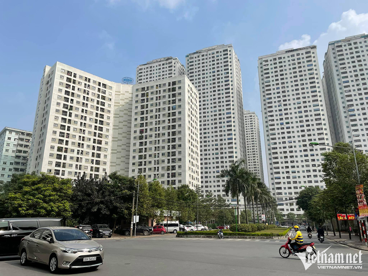 Dồn tiền mua nhà Hà Nội cho con đi học, bất ngờ lãi tiền tỷ - Ảnh 1. Dồn tiền mua nhà Hà Nội cho con đi học, bất ngờ lãi tiền tỷ - Ảnh 1.
