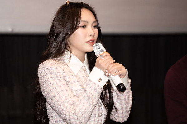 'Tân binh' showbiz Na Ngọc Anh sắp thi The Voice 2023 được Trung Quân 'nâng đỡ' - Ảnh 1.