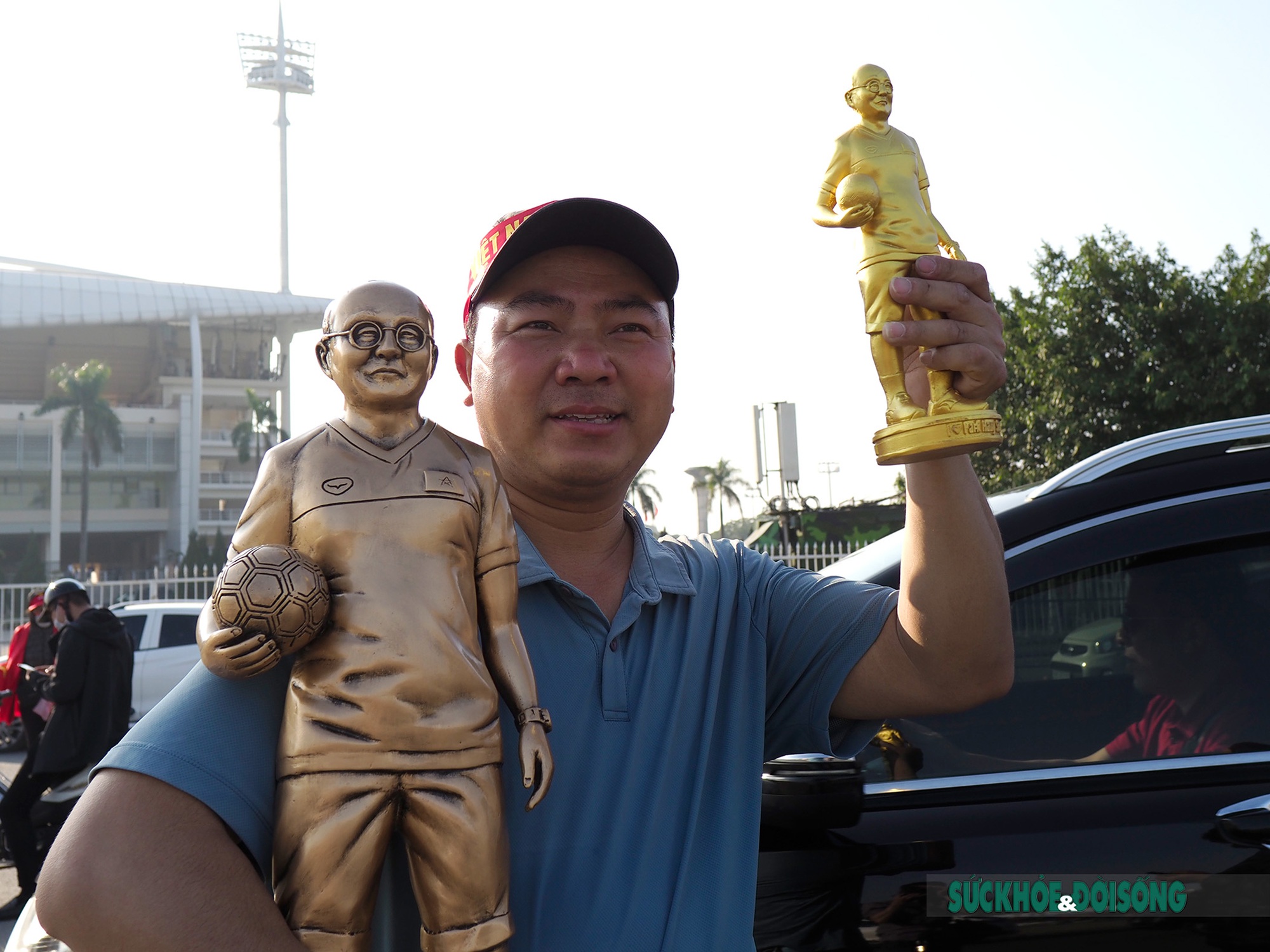 Mỹ Đ&igrave;nh 'rực lửa' trước giờ khai m&agrave;n chung kết Việt Nam vs Th&aacute;i Lan - Ảnh 7.