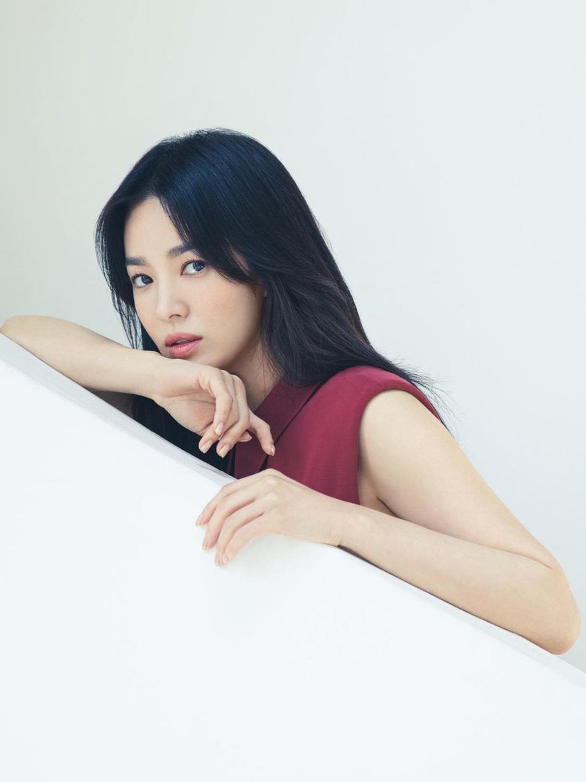 Song Hye Kyo lột xác với 'Vinh quang trong thù hận' - Ảnh 1.