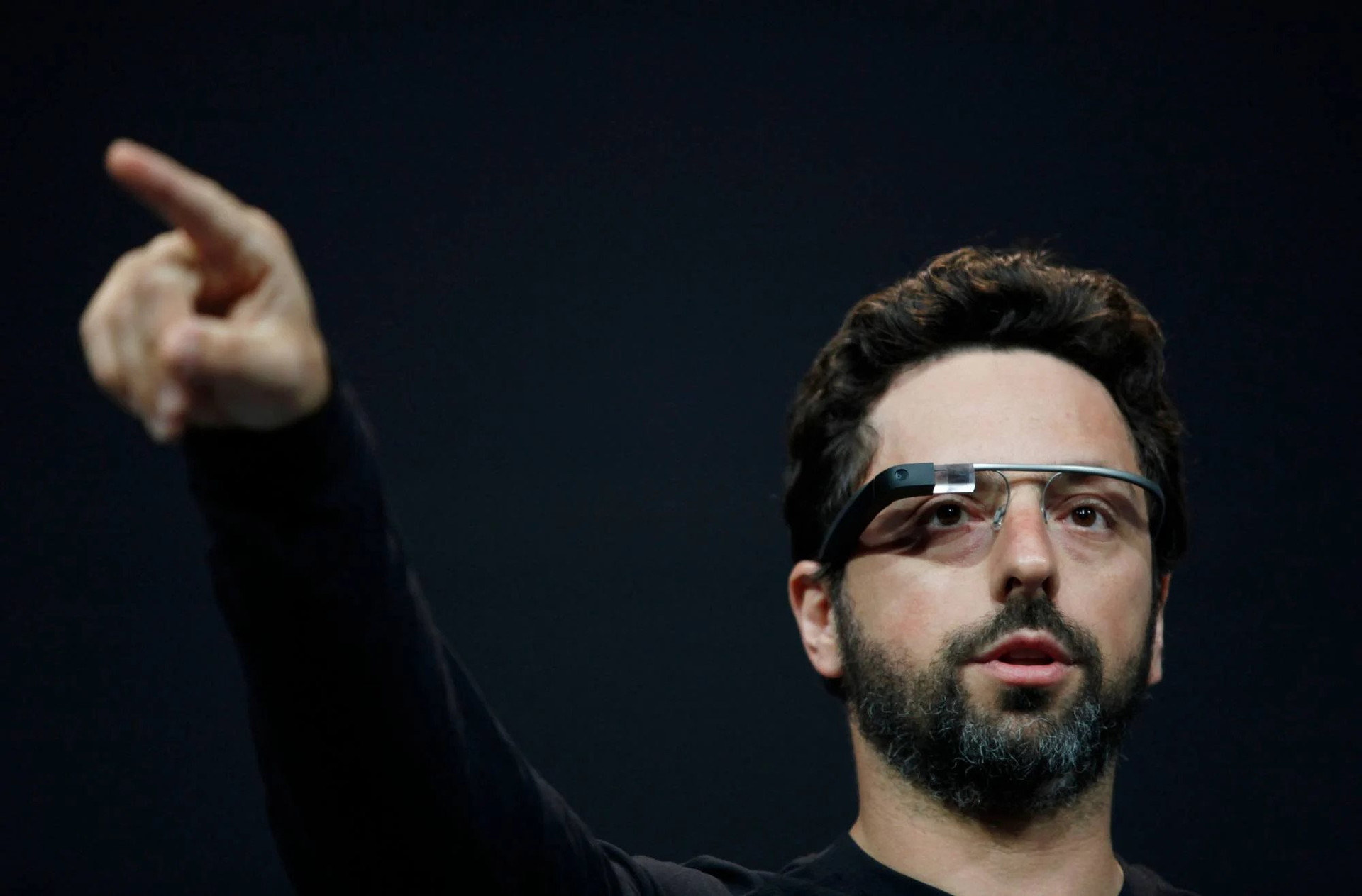 Rời Google, tỷ phú công nghệ Sergey Brin say sưa với một thú vui xa hoa, thuê 50 người chỉ để làm một việc ít ai ngờ - Ảnh 2.