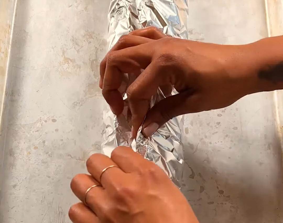 Ra chợ mua bánh mì chỉ vài nghìn về trộn sốt nướng theo công thức sau thành món ăn tuyệt ngon giá trăm nghìn ở nhà hàng - Ảnh 5. Ra chợ mua bánh mì chỉ vài nghìn về trộn sốt nướng theo công thức sau thành món ăn tuyệt ngon giá trăm nghìn ở nhà hàng - Ảnh 5.