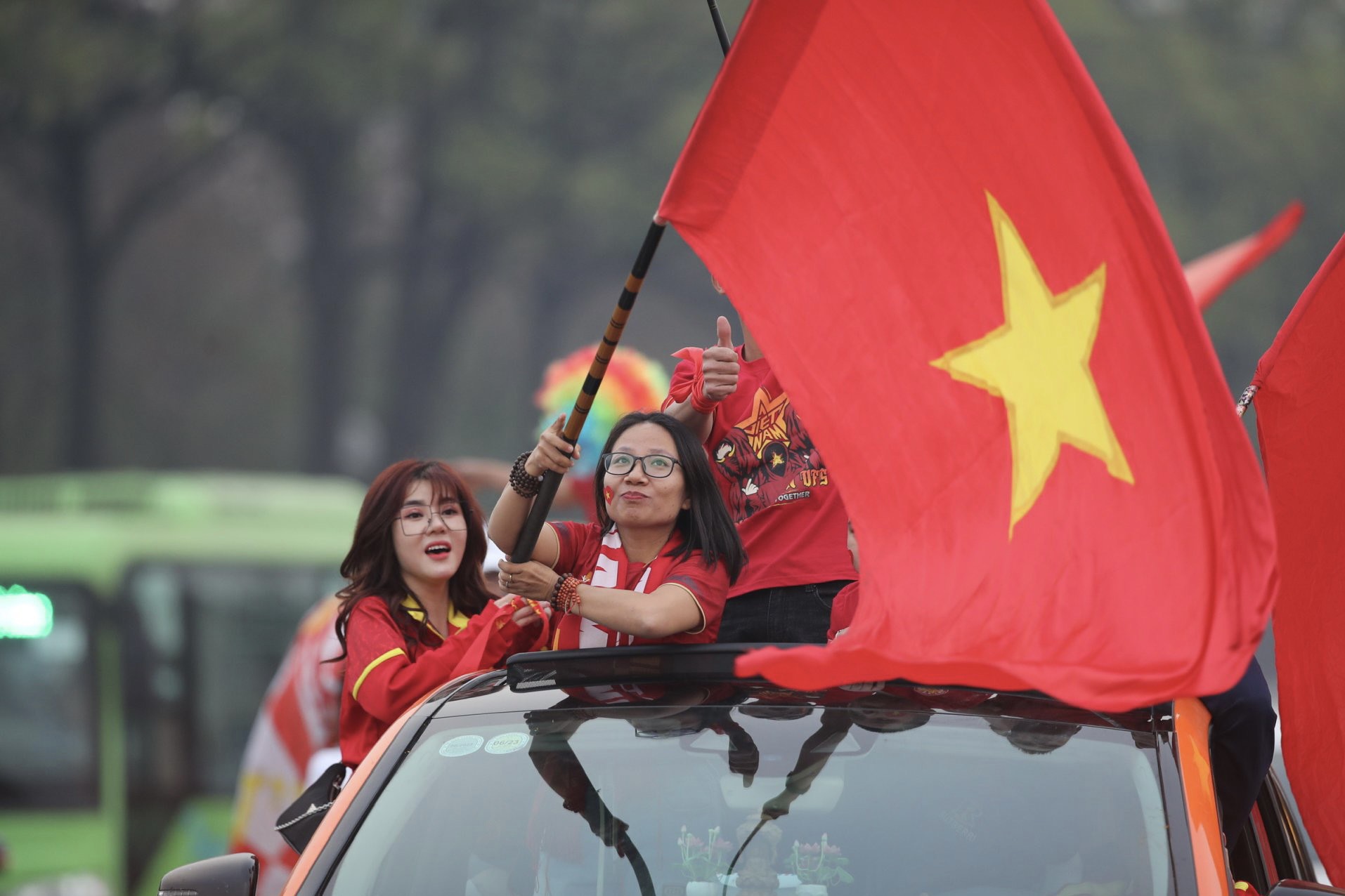 Bùng nổ ở Mỹ Đình, tuyển Việt Nam đoạt vé vào Chung kết AFF Cup 2023 - Ảnh 5.