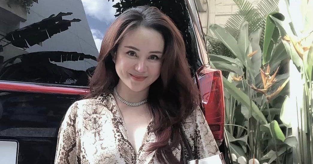 Vy Oanh bất ngờ đăng đàn ẩn ý: 'Tin vào điều tử tế và luật nhân quả'
