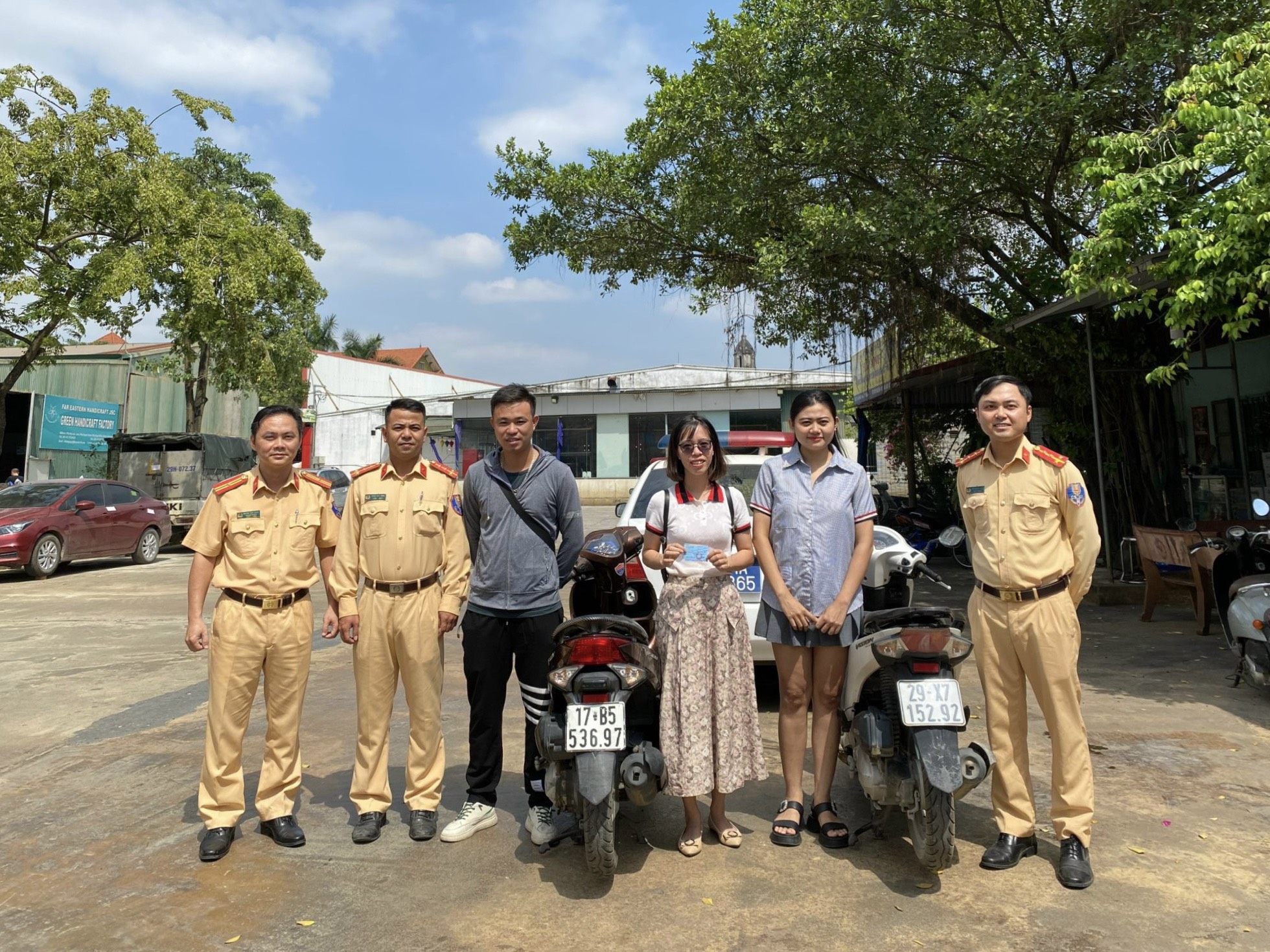 Hà Nội: Đội CSGT ĐB số 8 phát hiện nhiều phương tiện bị mất cắp, làm ...