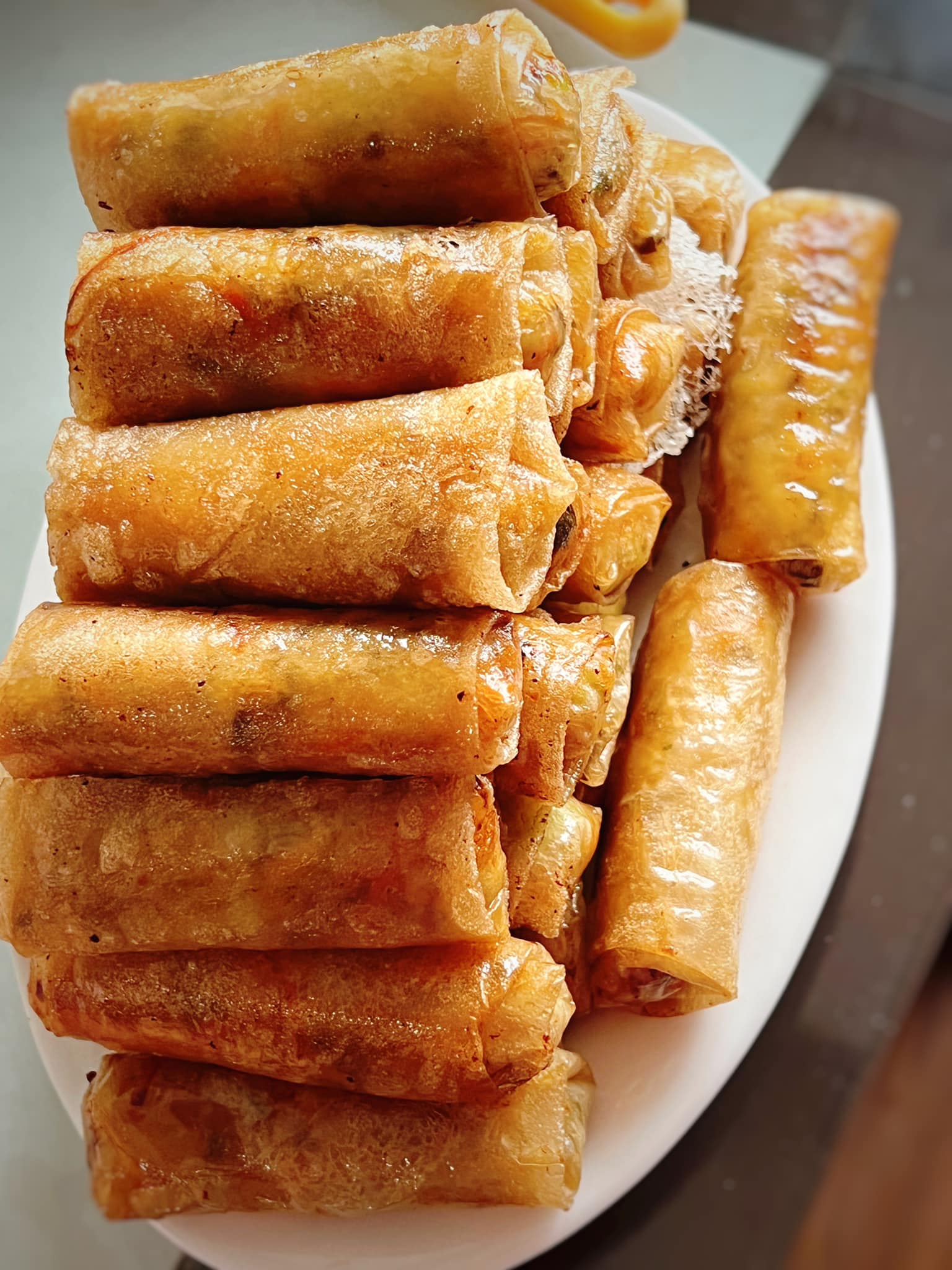 Lộ bí quyết trong cách làm nem rán ngon, giòn rụm không phải ai cũng biết