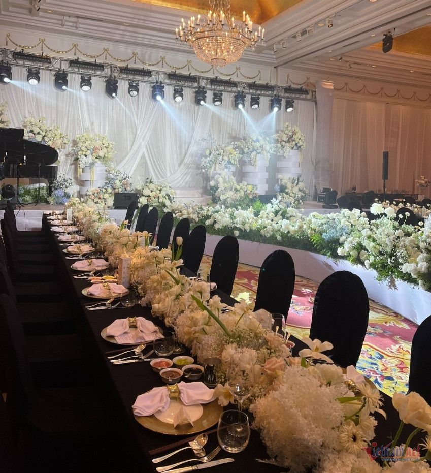Hé lộ không gian đám cưới riêng tư của Thanh Hằng và chồng nhạc trưởng - Ảnh 2.