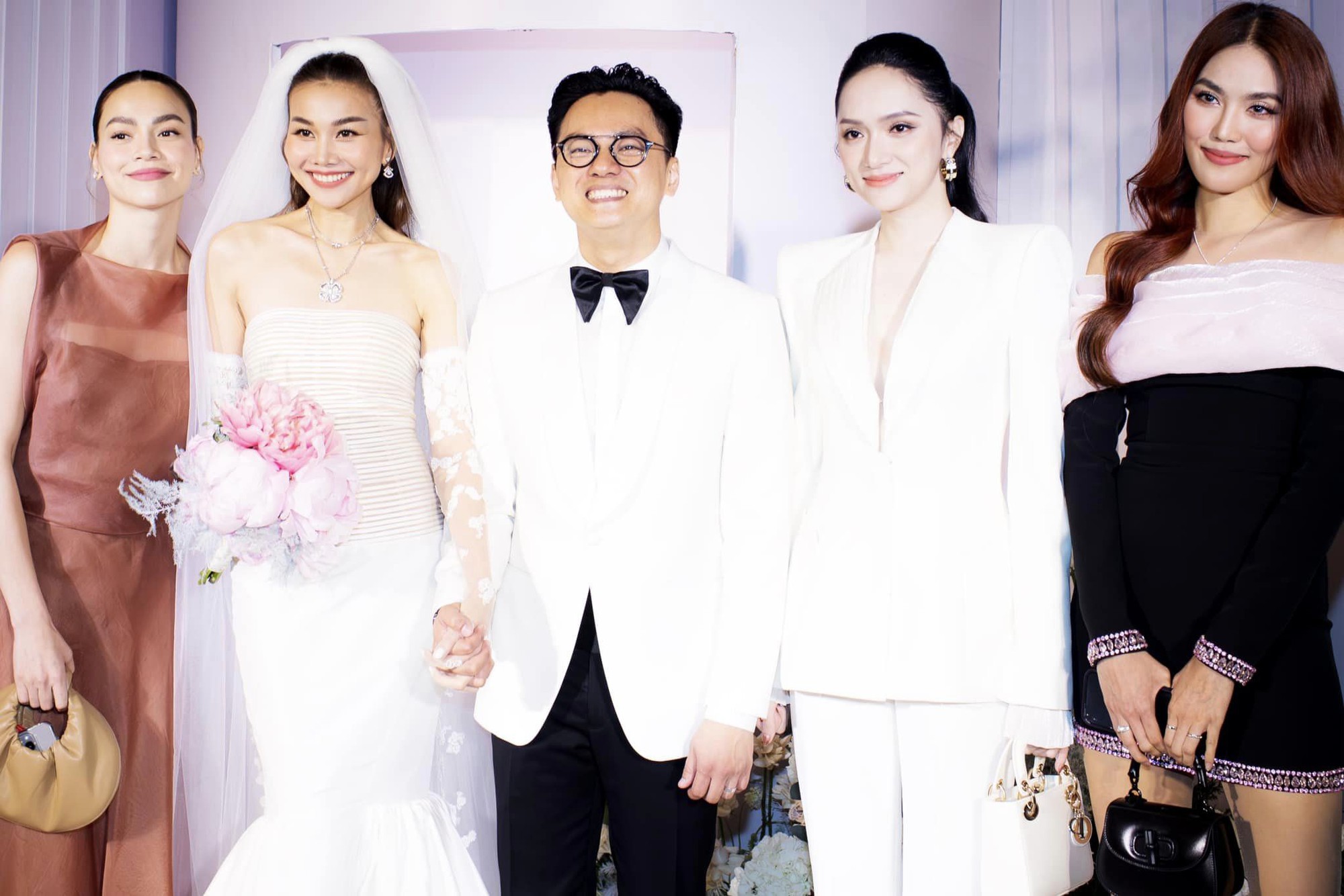 Hồ Ngọc Hà 'xả kho ảnh' cùng vợ chồng Thanh Hằng, hé lộ điều đặc biệt trong đám cưới sắp tới với Kim Lý - Ảnh 6.