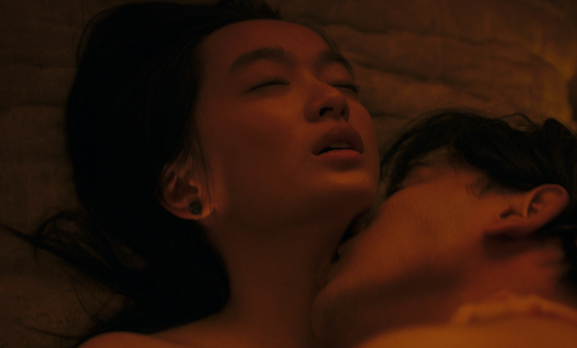 Phim 'Người vợ cuối cùng' tung hậu trường cảnh nóng dữ dội của Kaity Nguyễn - Ảnh 3.