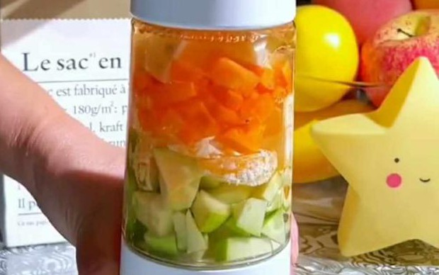 Beet Pineapple Juice - Evergreen Kitchen