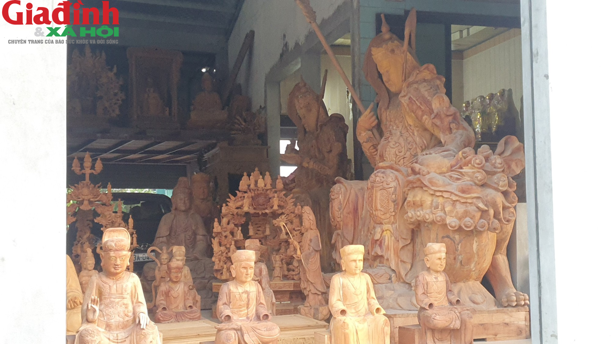 Thâm nhập những điều thú vị về làng nghề điêu khắc gỗ La Xuyên - Ảnh 14.