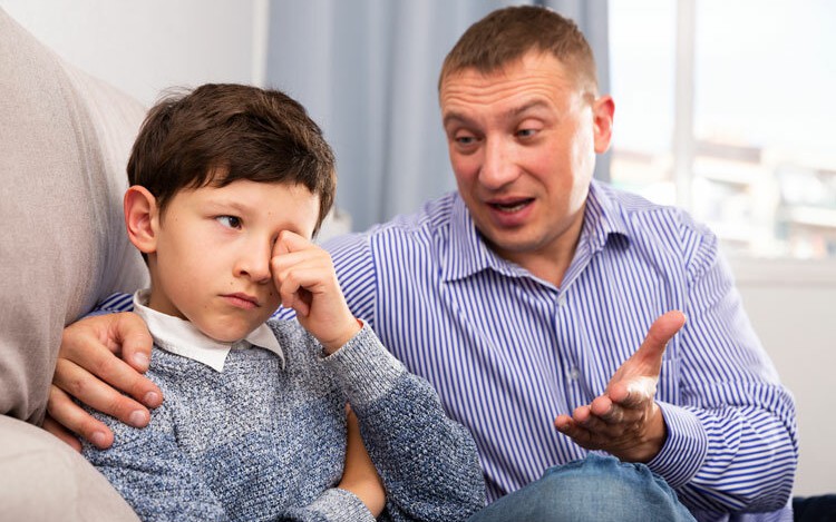 10 câu cha mẹ nên cân nhắc trước khi nói nếu không muốn tương lai của con bị "thui chột"