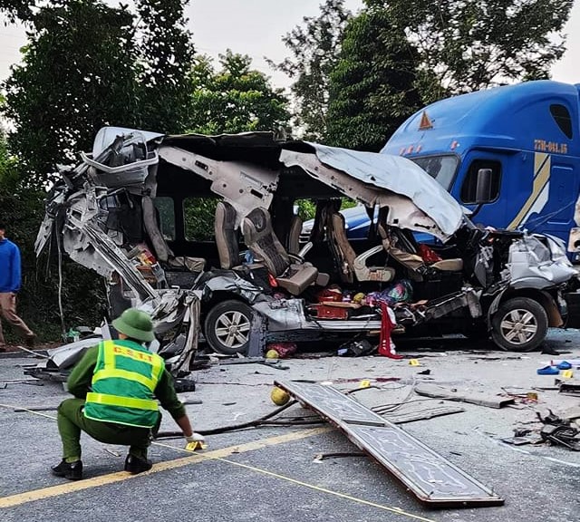 Những góc độ pháp lý xoay quanh vụ tai nạn giao thông thảm khốc khiến 5 người tử vong ở Lạng Sơn  - Ảnh 2.