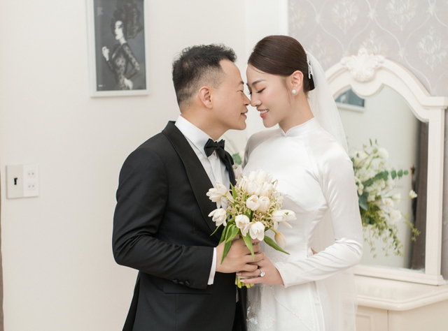 Đám cưới Phương Oanh - Shark Bình: Cô dâu mang thai đôi tạm hoãn hôn lễ - Ảnh 3.
