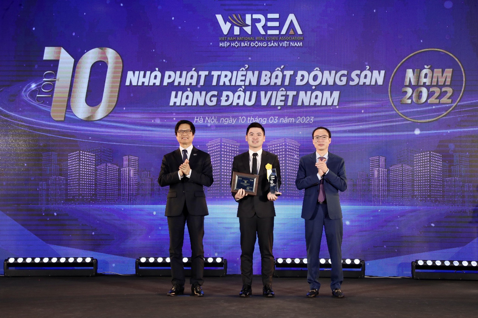 T&T Group được vinh danh top10 nhà phát triển BĐS hàng đầu Việt Nam năm 2022 - Ảnh 1.