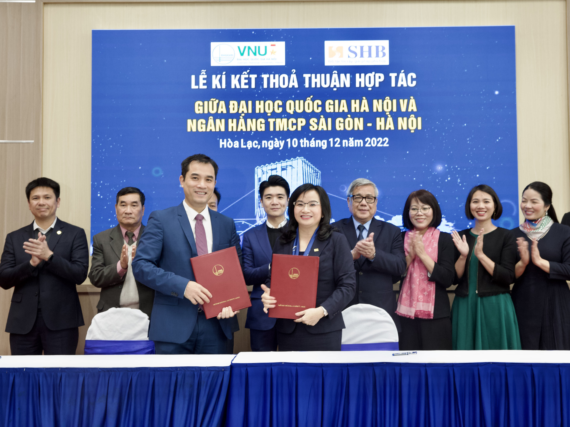 T&T Group và ĐHQG Hà Nội hợp tác phát triển hệ thống bệnh viện theo chuẩn quốc tế - Ảnh 2.