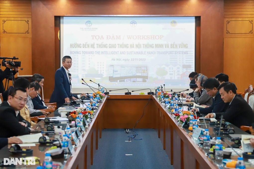 Đề xuất thu phí xe vào nội đô Hà Nội từ 2027 - Ảnh 1.