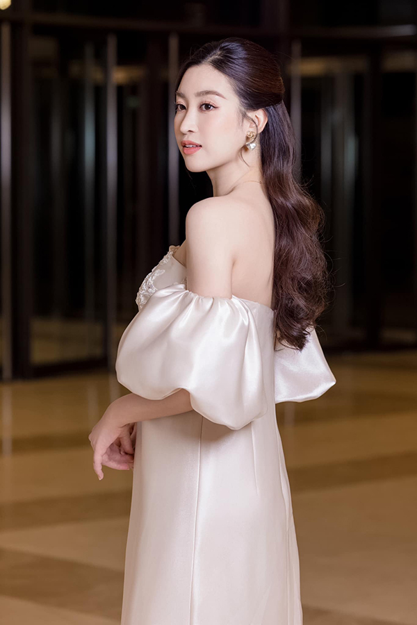 Chồng Hoa hậu Đỗ Mỹ Linh 'bóc phốt' hình ảnh xinh đẹp của vợ trên mạng xã hội - Ảnh 9.