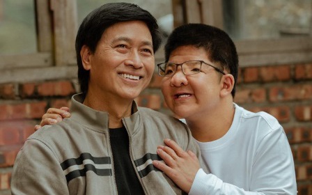 Tin sáng 4/11: Diễn viên Quốc Tuấn trở lại đóng phim điện ảnh sau 18 năm; ba thay con trai đã mất nhận bằng tốt nghiệp xuất sắc