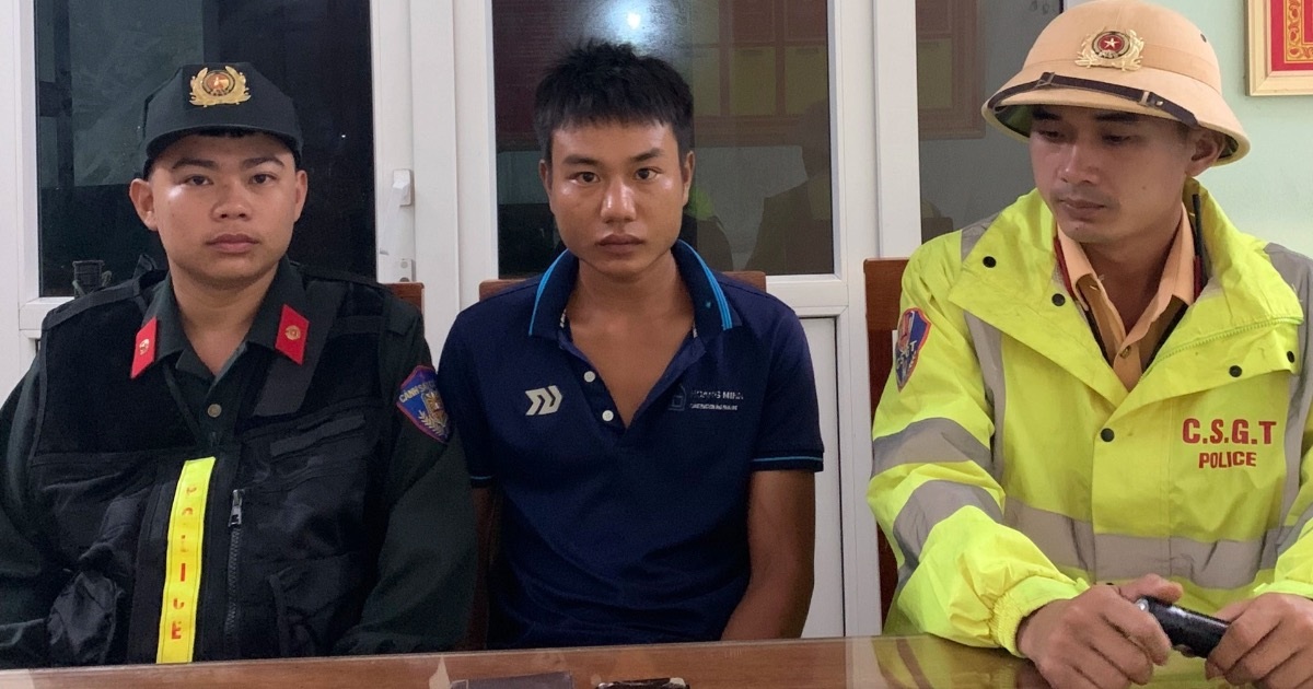 CSGT Nghệ An bắt giữ đối tượng giết người sau 5 tiếng lẩn trốn