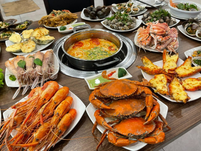 Lần đầu hẹn gặp mặt ở quán buffet hải sản 1,3 triệu mỗi người, cô gái bị anh chàng từ chối - Ảnh 4.