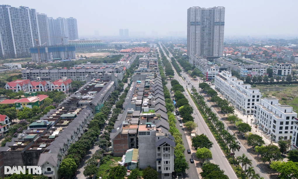 Mức giá 'gây sốc' của chung cư phía tây Hà Nội: Gần 100 triệu đồng/m2 - Ảnh 2.