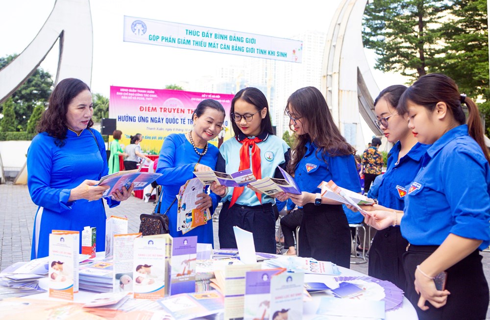 Quận Thanh Xuân tổ chức các hoạt động hưởng ứng  Ngày Quốc tế trẻ em gái  - Ảnh 2.