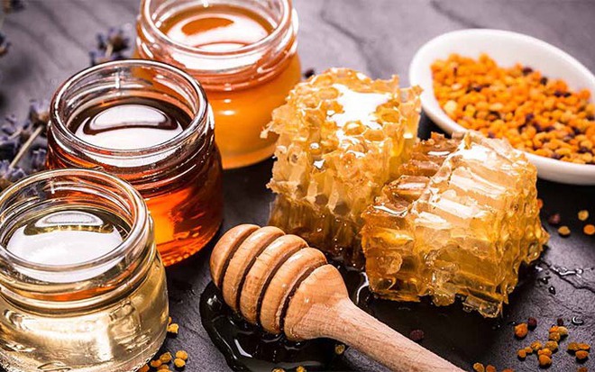 Trời lạnh uống mật ong vào 3 thời điểm này còn tốt hơn thuốc bổ, áp dụng ngay 3 món ăn bài thuốc hữu hiệu từ mật ong - Ảnh 2.