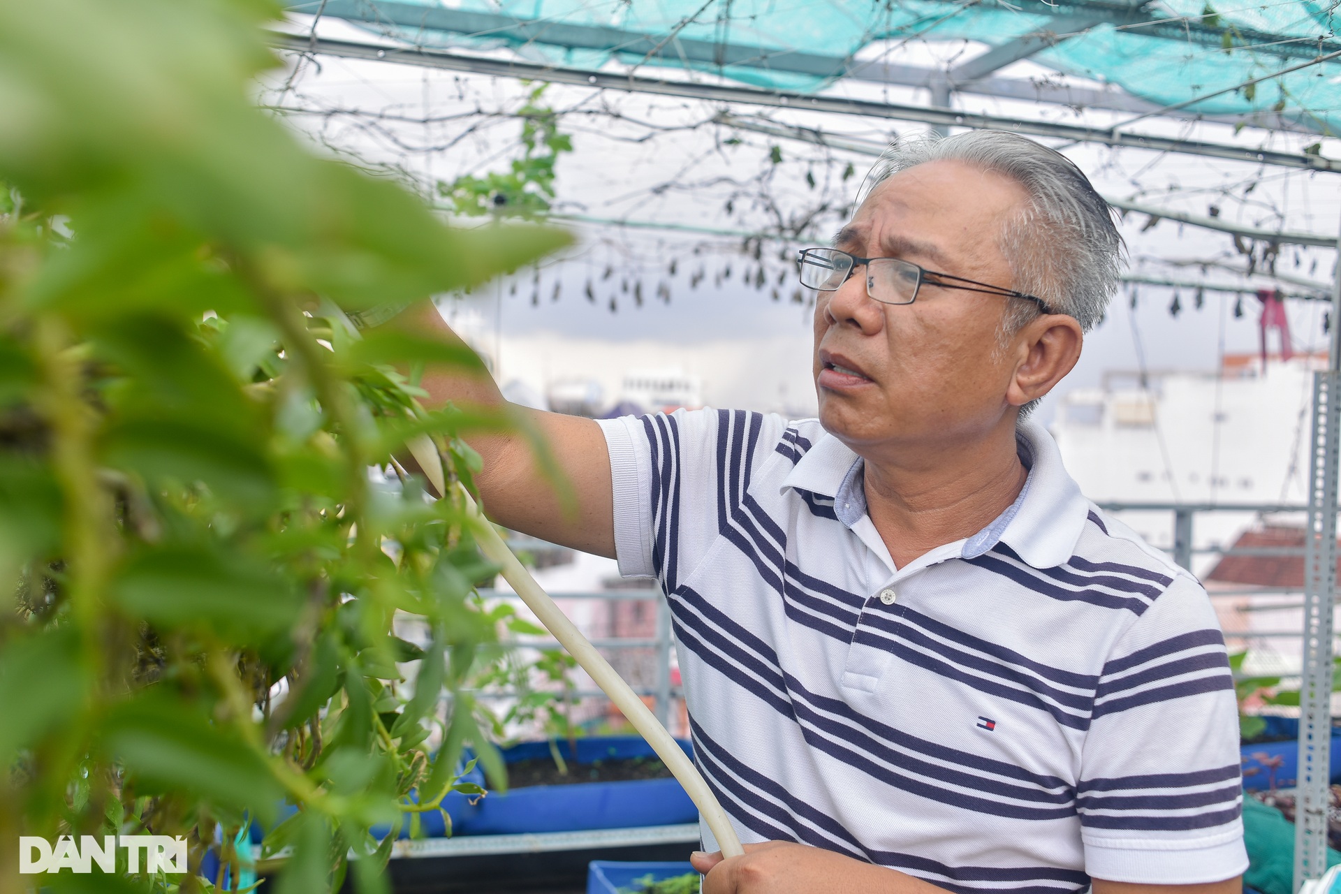 Trung Dân: Bị dè bỉu vì đi xe cà tàng, U60 viên mãn bên &quot;vợ được chỉ định&quot; - Ảnh 15.