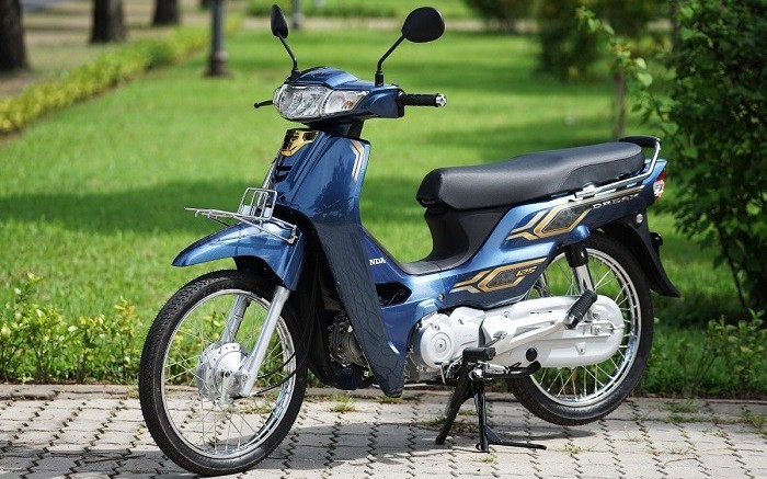 Huyền thoại xe máy Việt hồi sinh: Honda Dream có gì đặc biệt giá tới cả trăm triệu, đắt hơn SH mà vẫn ùn ùn người mua?