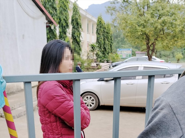 Cô giáo ở Tuyên Quang bị xúc phạm, sao nhà trường không can thiệp? - Ảnh 1.