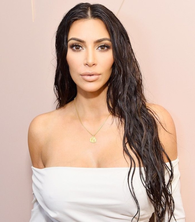 Cách Kim Kardashian 'sống sót' qua 4 ngày không gội đầu - Ảnh 5.