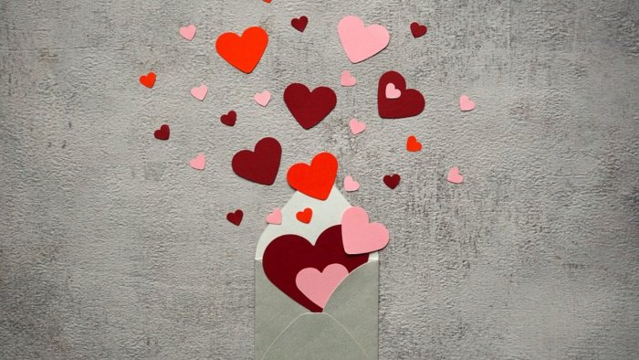 Nhờ ChatGPT viết thư tình 'văn thơ lai láng' nhưng nó có thể hủy hoại Valentine của bạn thế nào? - Ảnh 1.
