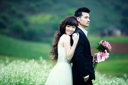 Một sao nữ diện cây đồ hiệu mừng Valentine sau khi được cầu hôn; Bình An hài hước tiết lộ bất ngờ 14/2 - Ảnh 2.