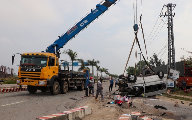 Tin 15/2: Diễn biến mới nhất vụ tai nạn 8 người chết ở Quảng Nam; khi nào không khí lạnh suy yếu, miền Bắc quay lại nồm ẩm?