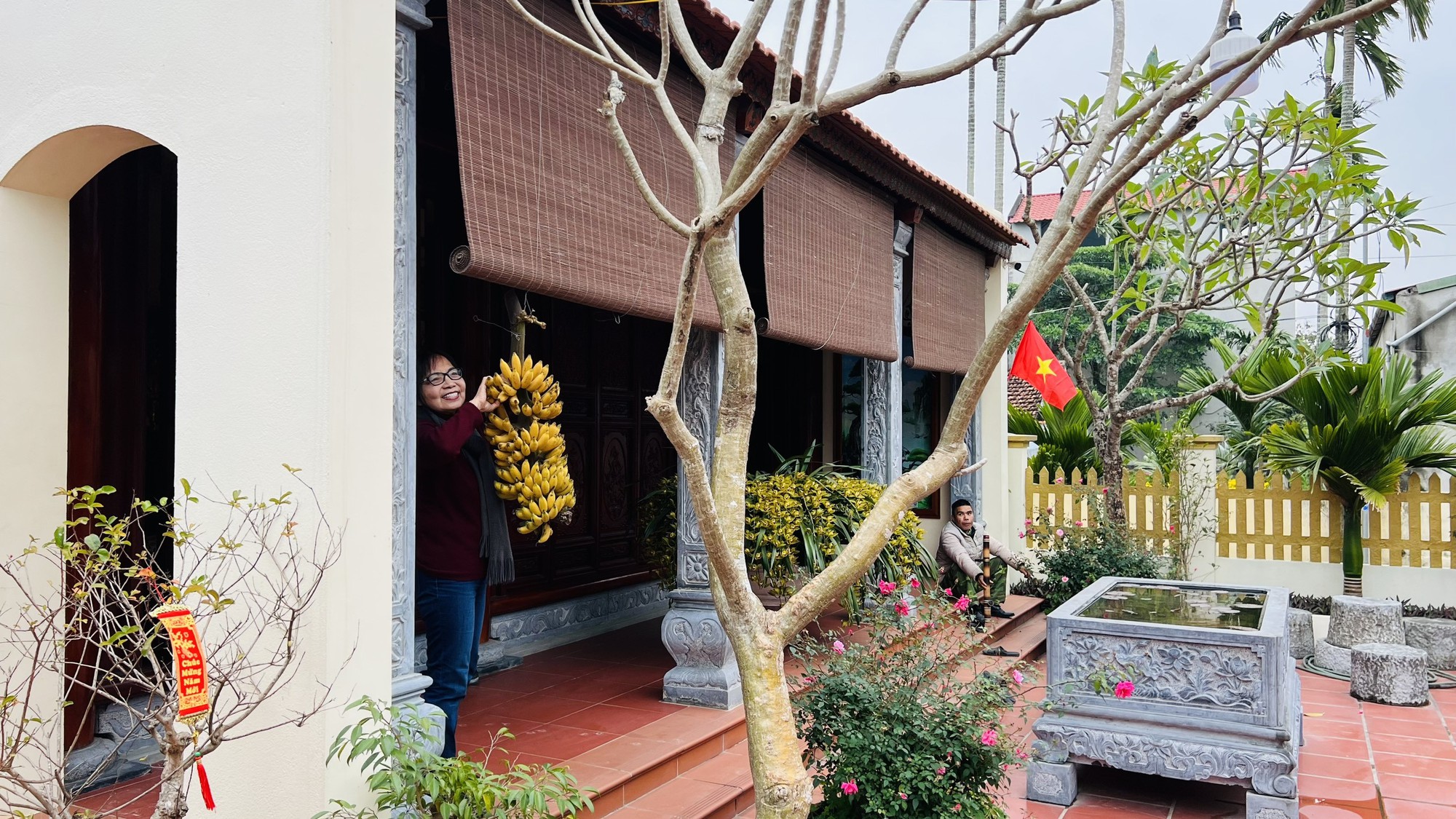 Cận cảnh nhà vườn xinh đẹp của ca sĩ Hồ Quang 8 - Ảnh 13.