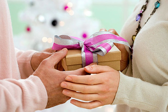 Chồng cư xử khác thường trước lễ Valentine khiến tôi nghi anh ngoại tình - Ảnh 1. Chồng cư xử khác thường trước lễ Valentine khiến tôi nghi anh ngoại tình - Ảnh 1.