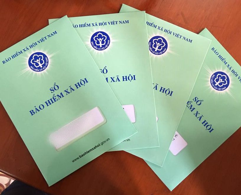 Thủ tướng: Kh&ocirc;ng y&ecirc;u cầu người d&acirc;n giải quyết thủ tục h&agrave;nh ch&iacute;nh phải xuất tr&igrave;nh, nộp sổ hộ khẩu - Ảnh 3.