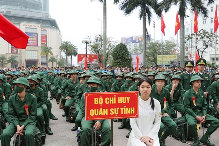 Nữ tân binh duy nhất ở Thừa Thiên - Huế viết đơn tình nguyện nhập ngũ - Ảnh 2.