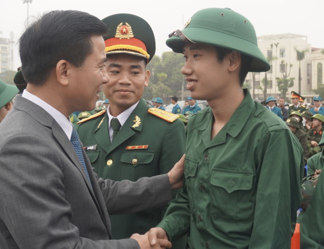 Những câu chuyện ngày nhập ngũ:  - Ảnh 1.