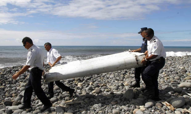 MH370: Xuất hiện manh mối mới sau 9 năm mất tích, Chính quyền Malaysia được kêu gọi mở lại cuộc tìm kiếm - Ảnh 2. MH370: Xuất hiện manh mối mới sau 9 năm mất tích, Chính quyền Malaysia được kêu gọi mở lại cuộc tìm kiếm - Ảnh 2.