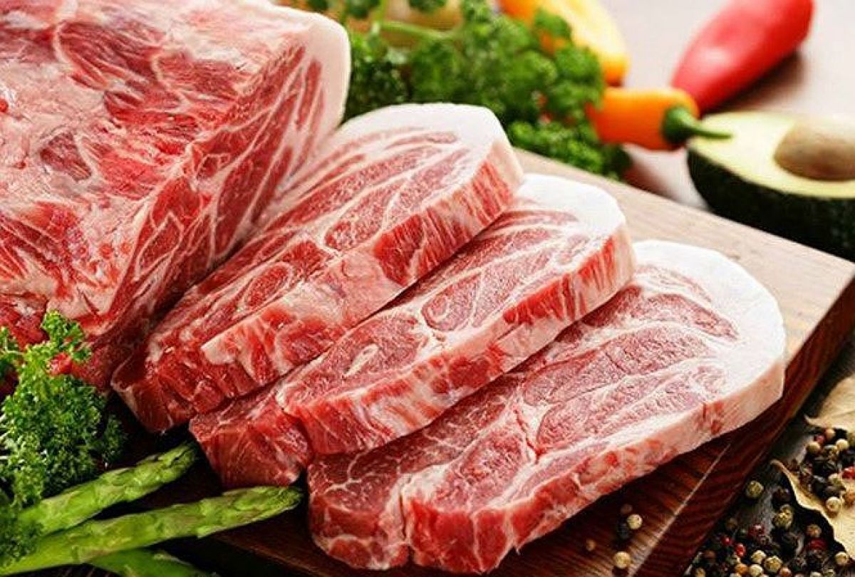 Người Việt đang tiêu thụ thịt nhiều hơn mức khuyến nghị: Ăn nhiều thịt, cơ thể gặp những bất lợi nào? - Ảnh 1.